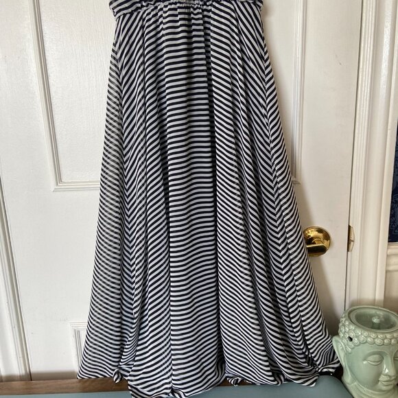 Isaac Mizrahi Halter Chiffon Dress Size 2-4, Garden Party, Wedding Guest - Picture 9 of 16